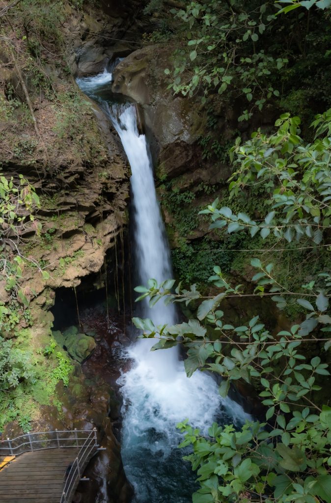 Oropendola Waterfall